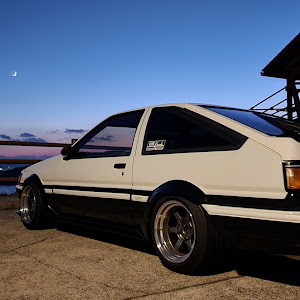 カローラレビン AE86