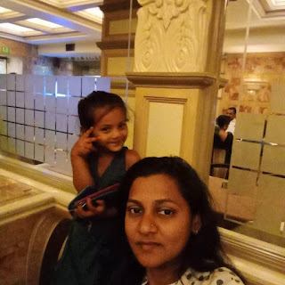 Kavita at Hotel Rishi, Dadar Colony,  photos