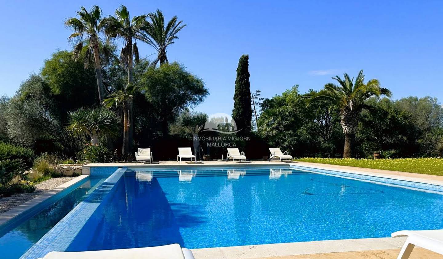 House with pool and terrace Ses Salines