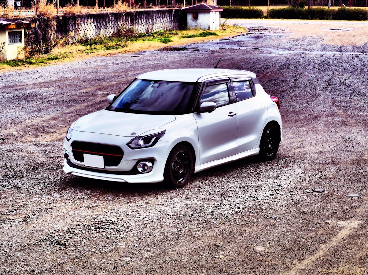 スイフトの一眼レフ撮影・スイフト・zc13sに関するカスタム事例の投稿画像2枚目
