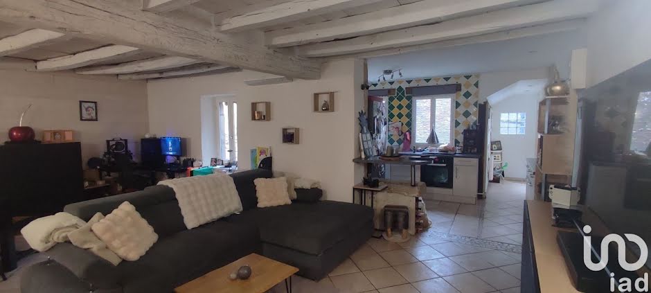 Vente maison 6 pièces 417 m² à Souvigny (03210), 125 000 €