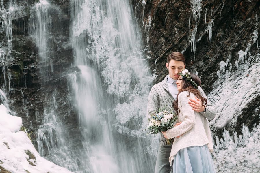 Fotógrafo de casamento Andrey Zhuravlev (juravlev). Foto de 21 de abril 2016