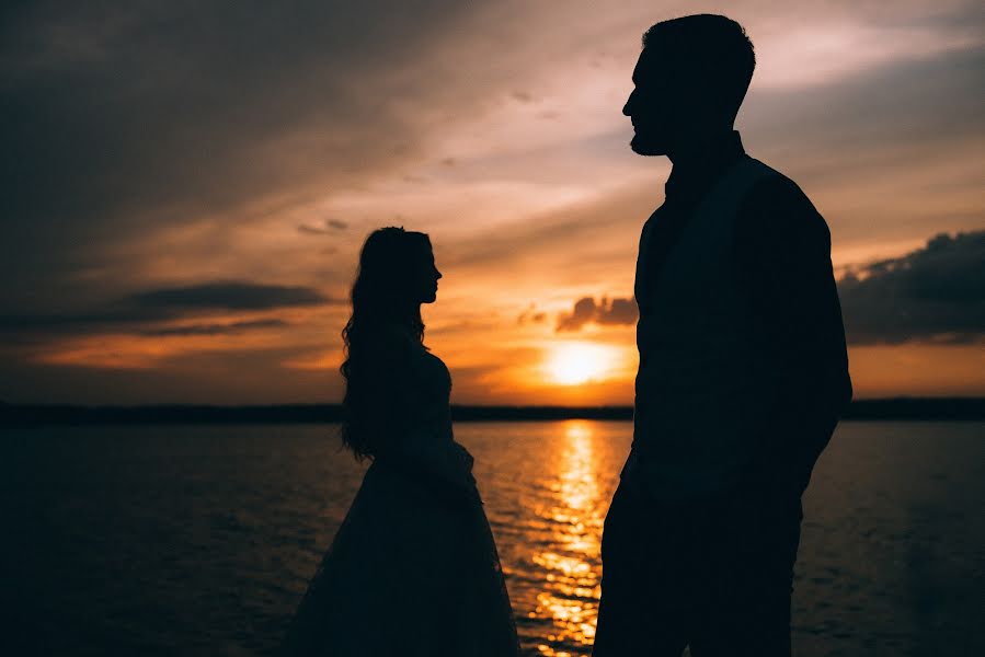 Fotógrafo de casamento Mariya Ovchinnikova (masha74). Foto de 26 de agosto 2018