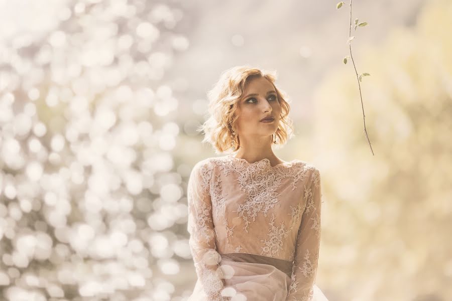 Fotógrafo de casamento Aysha Bazhaeva (bajaeva). Foto de 1 de outubro 2020