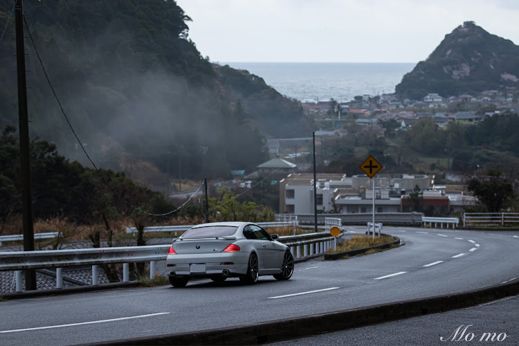 6シリーズの黙撮俺の世界・自然光・discover＿ct・グレーの世界・水曜日まで桜残ってるのか🌸に関するカスタム事例の投稿画像10枚目