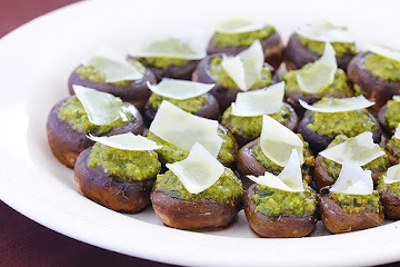 Easy Pesto Stuffed Mushrooms