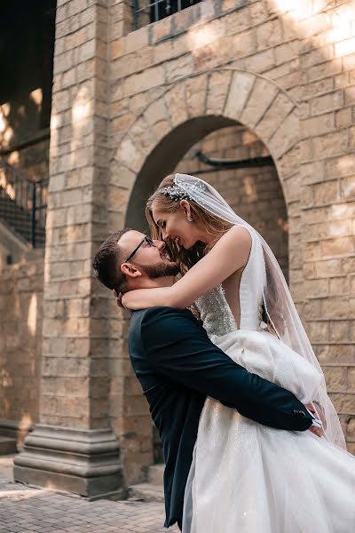 Fotógrafo de casamento Elizaveta Vladykina (vladykinaliza). Foto de 2 de julho 2019