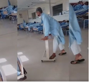 A pupil from Makaula Senior Secondary School who is among 204 who tested positive for Covid-19 was filmed behaving badly in an isolation ward. 