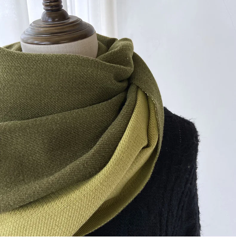 Nouvelle écharpe automne et hiver couleur populaire correspondant écharpe en cachemire pour les femmes