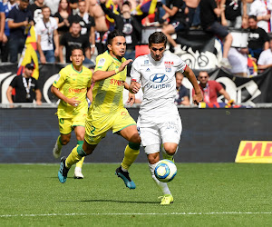 Les supporters lyonnais protestent contre l'horaire des matchs favorables à la Chine