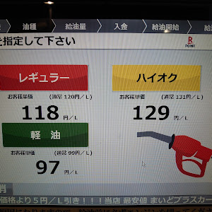 S1 ハッチバック