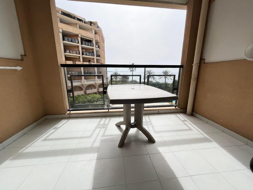 Vente appartement 3 pièces 37 m² à Cannes la bocca (06150), 199 000 €