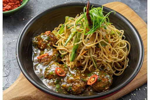 Veg Manchurian Noodles