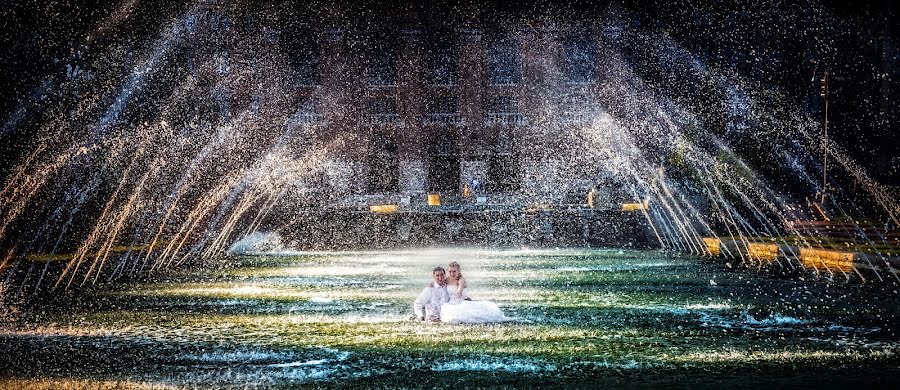 Fotógrafo de casamento Horváth Gábor (horvthgbor). Foto de 26 de fevereiro 2014