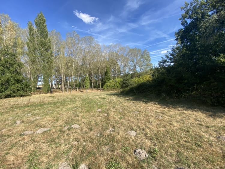 Vente terrain  955 m² à Gauriaguet (33240), 85 000 €