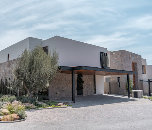 House with terrace 1