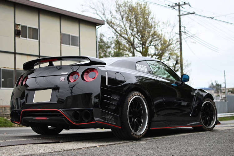 NISSAN GT-Rのいつもイイネ&コメントありがとうございます🙇‍♂️・クルマ好きと繋がりたい・一眼レフ撮影に関するカスタム事例の投稿画像2枚目