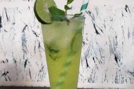 Green Apple Mojito