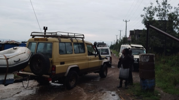 enya Red Cross leading a rescue operation at Seme in Katani within Athi River, Machakos County on April 27, 2024