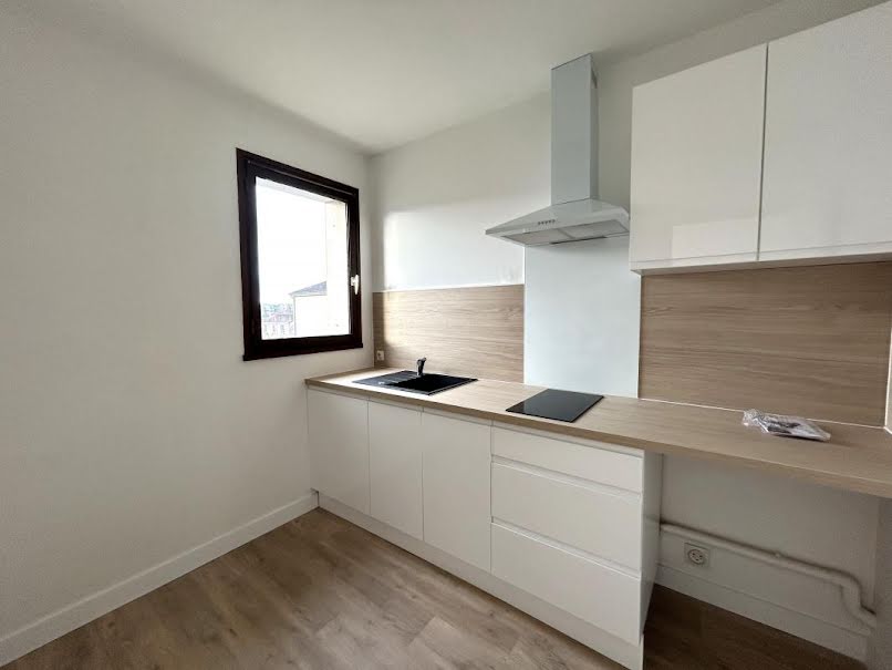 Location  appartement 1 pièce 33 m² à Albi (81000), 450 €