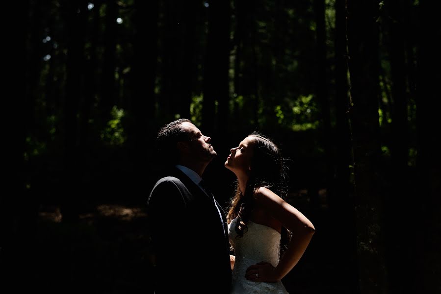 Fotografo di matrimoni Petul Angeles (petulangeles). Foto del 18 luglio 2017