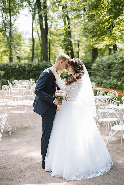 Свадебный фотограф Юлия Апетёнок (apetenokwed). Фотография от 13 августа 2019