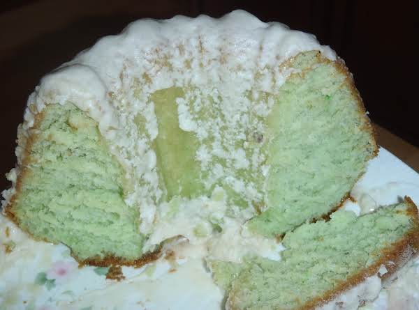 Grandma Overgaard's Pistachio Cake_image