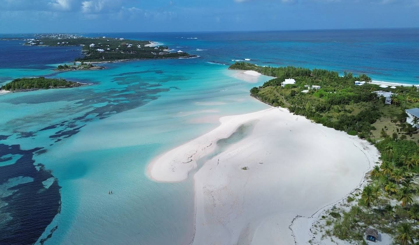 Land Scotland Cay