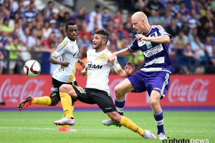 Anderlecht haalt opgelucht adem na hoofdwonde bij Deschacht