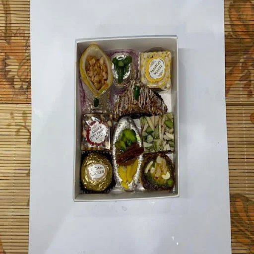 Dry Fruit Assortment Sweets 250 Gms