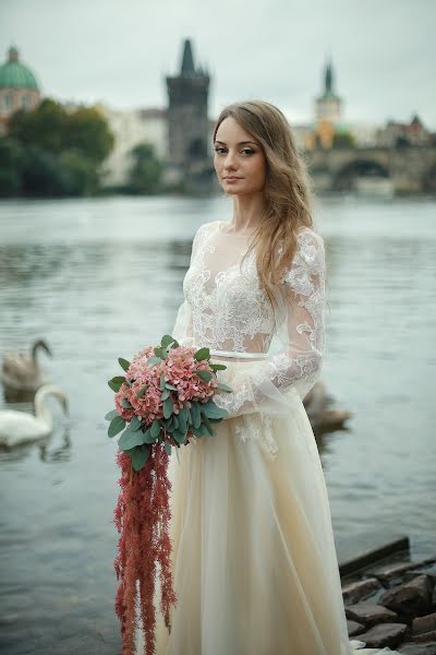 Fotógrafo de casamento Evgeniya Novickaya (klio24). Foto de 24 de abril 2017