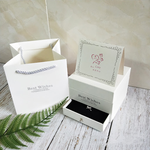 White box