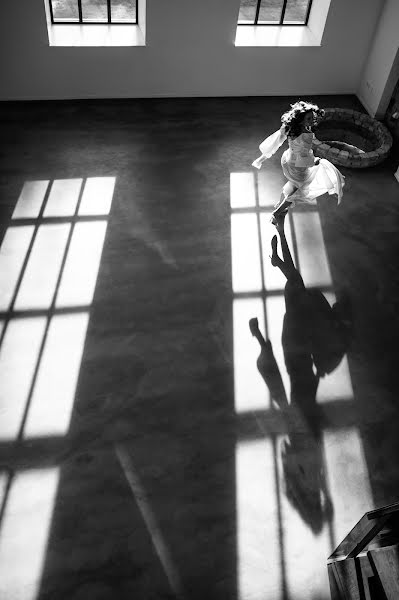 Wedding photographer Anastasiya Lesnova (lesnovaphoto). Photo of 17 October 2024