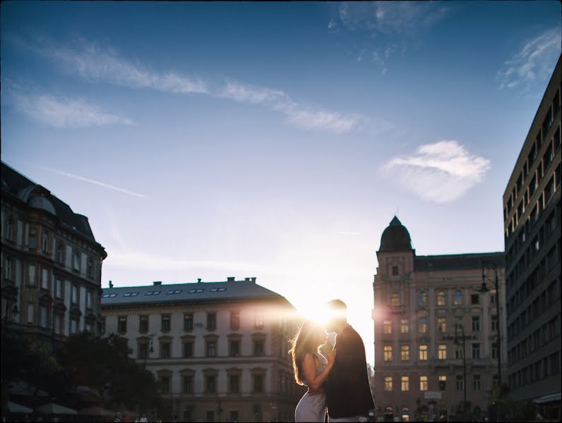 Jurufoto perkahwinan Sergey Usik (uaguy). Foto pada 10 November 2016