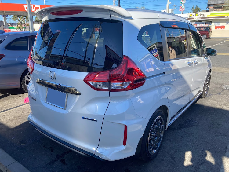 フリード+のゆ〜じぃ〜☆さんが投稿したカスタム事例の投稿画像2枚目