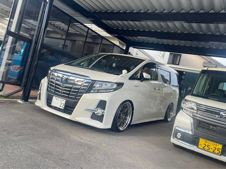 アルファードの秋の全国交通安全運動・workwheels・洗車・ルミナス・通勤車に関するカスタム事例の投稿画像1枚目