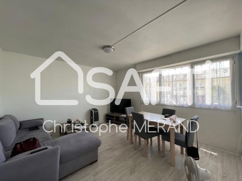 Vente appartement 5 pièces 58 m² à Chatellerault (86100), 47 500 €