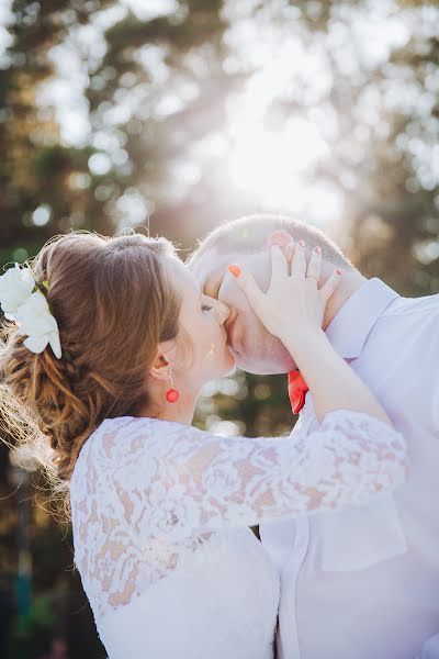 Fotógrafo de bodas Olya Dolganova (dolkasun). Foto del 31 de agosto 2015