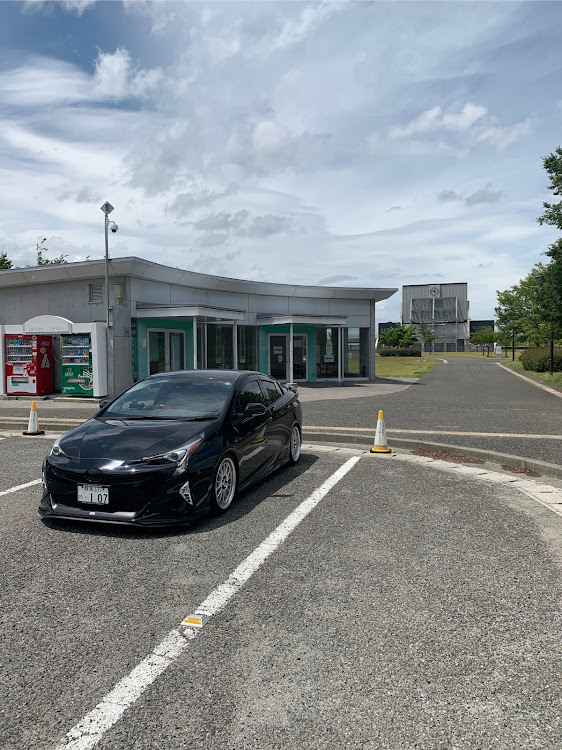 プリウスのPRIUS50・車好きな人と繋がりたい・トヨタプリウス・ドライブに関するカスタム事例の投稿画像2枚目