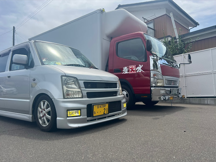 りゅーきさんが投稿した押田運送さん・キャンター・冷凍車・MH21S・車高調に関するカスタム事例の投稿画像2枚目