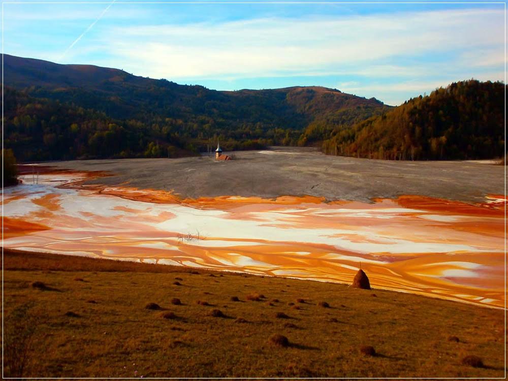 Geamana, a vila romena submersa num lago tóxico