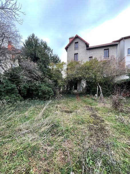 Vente maison 9 pièces 240 m² à Clermont-Ferrand (63000), 345 000 €