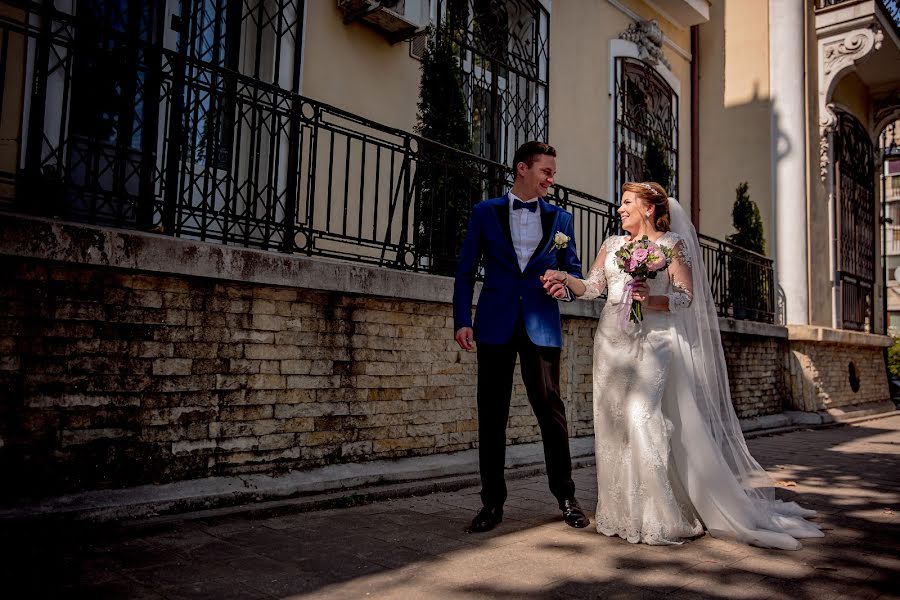 Photographe de mariage Costin Tertess (costintertess). Photo du 15 septembre 2021