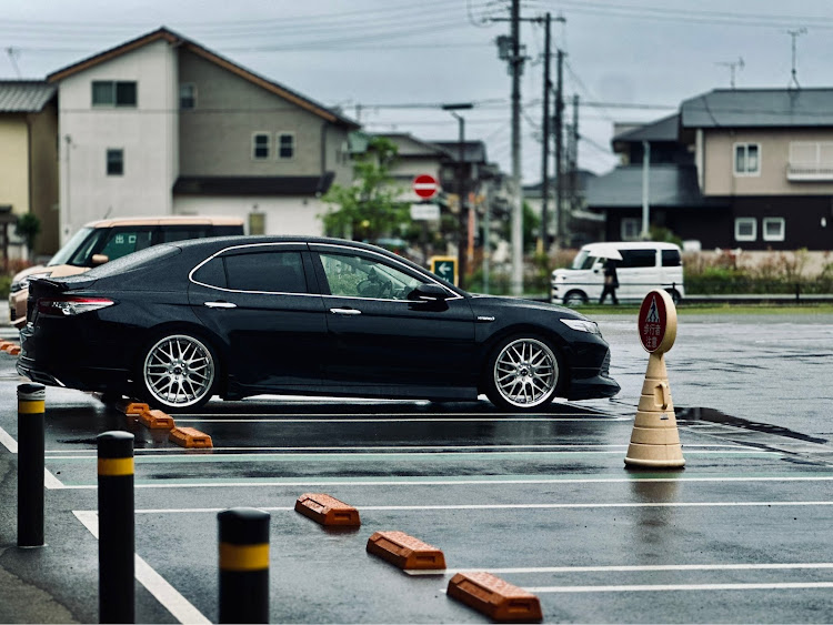カムリの70カムリ・モデリスタ・ウェッズ マーベリック・オフ会・車高調整に関するカスタム事例の投稿画像2枚目
