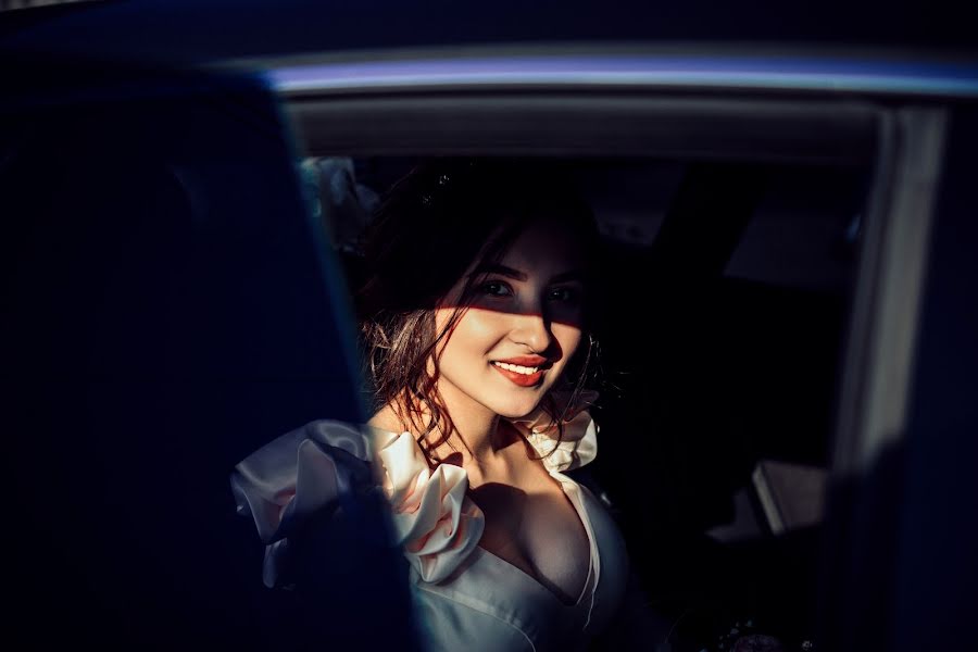 Wedding photographer Vitaliy Krylatov (shoroh). Photo of 1 April 2018