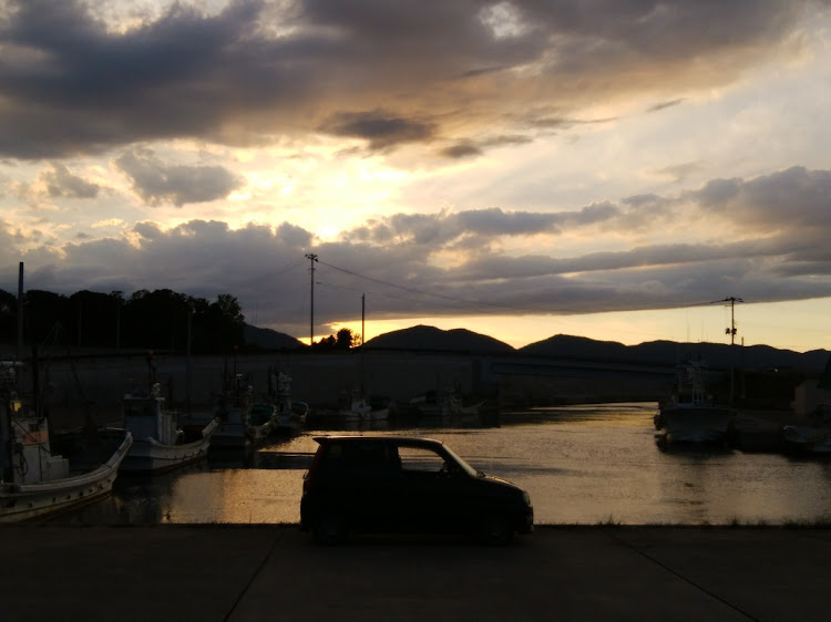 プレオの夕景・釣師浜漁港・埓浜・もうすぐお別れに関するカスタム事例の投稿画像8枚目
