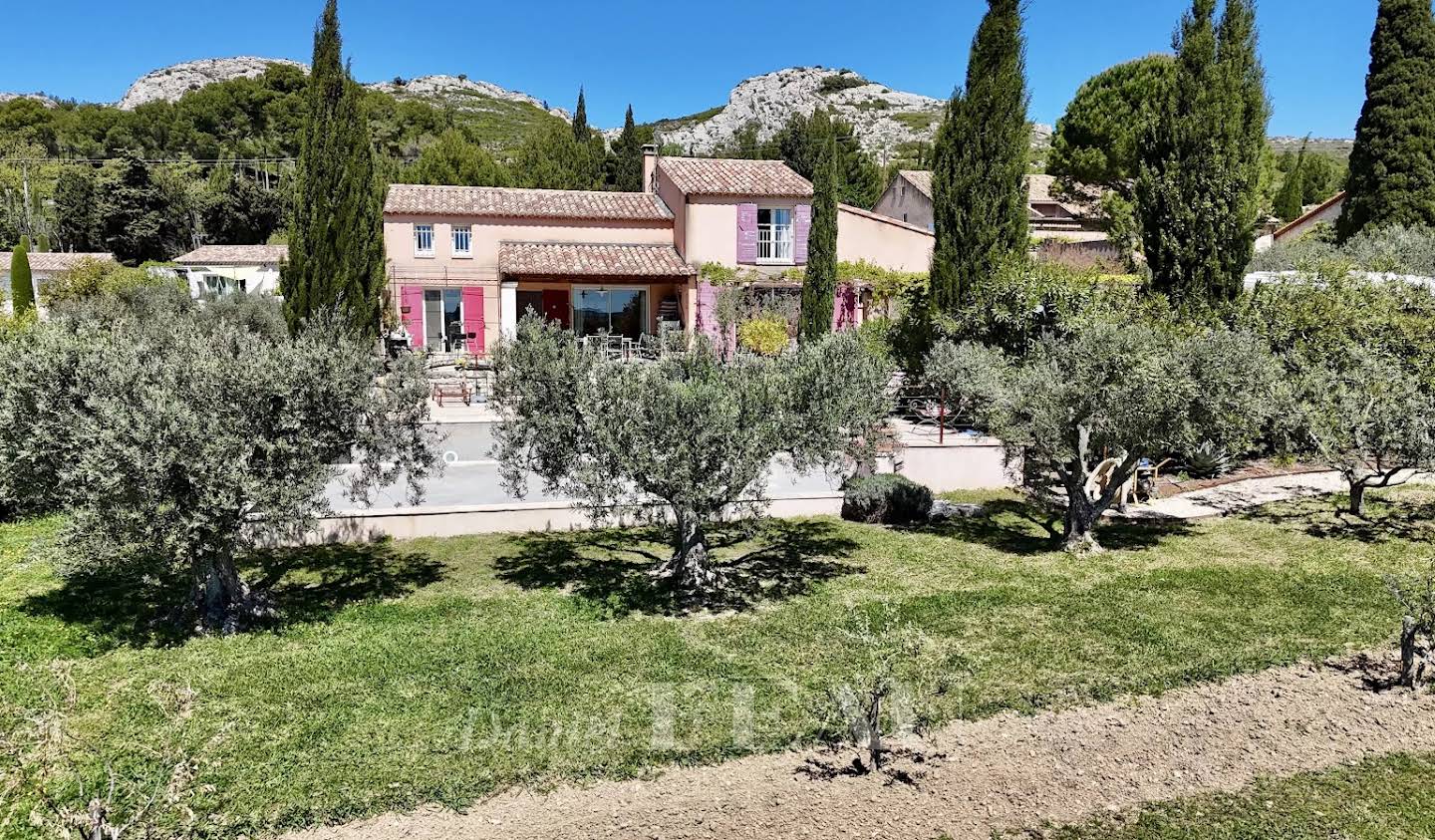 House with pool Maussane-les-Alpilles