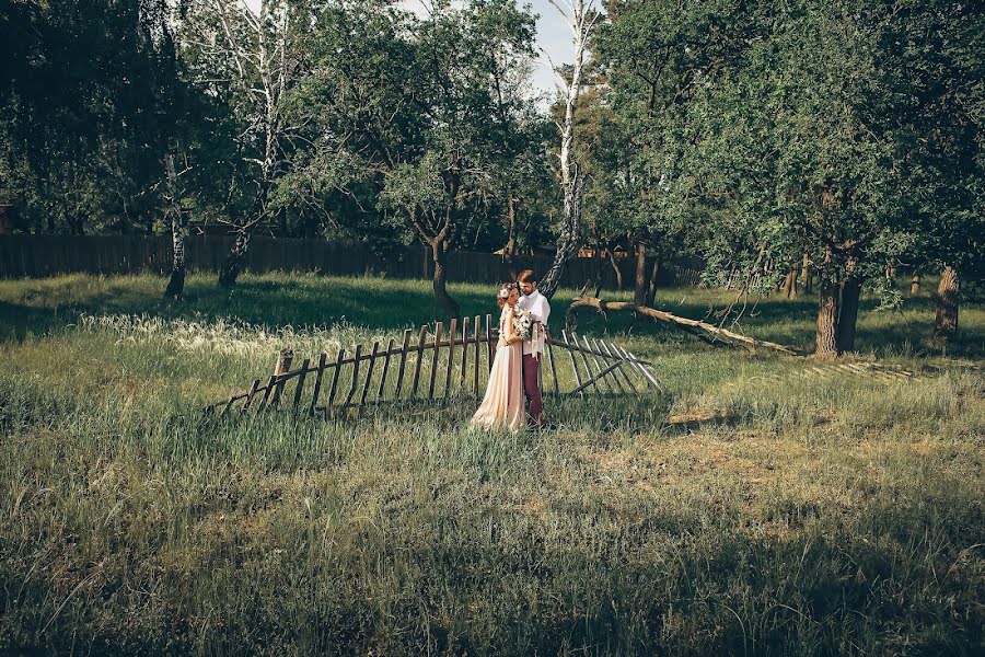 Photographe de mariage Viktoriya Zhirnova (ladytory). Photo du 25 mars 2020