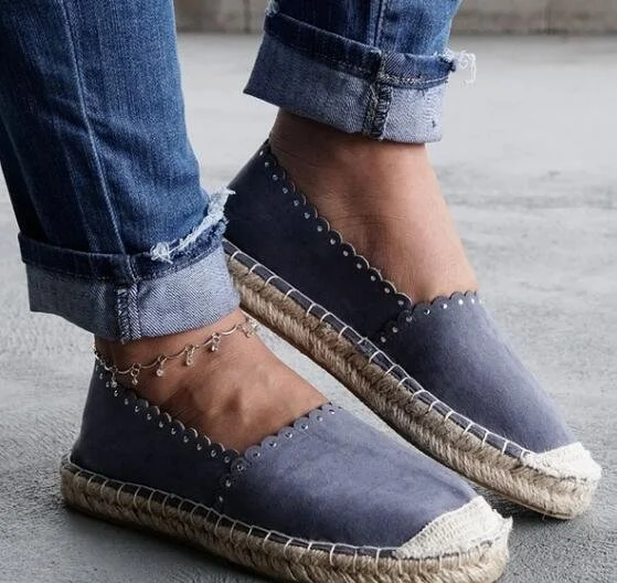 Canvas platform sneakers voor dames, comfortabel en stijlvol. Ideaal voor een casual look. Bestel nu jouw perfecte paar en loop er fashionable bij!