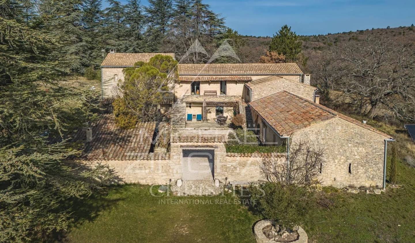 Property with pool Gordes